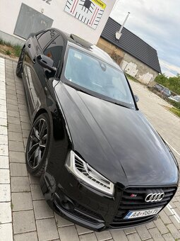 Audi S8 Plus Quattro 4.0 TFSI V8 - 6