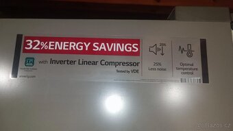 LG americká lednice s výrobníkem ledu - 6
