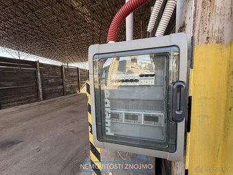 Pronájem parkovacích kójí 165m2, a parkovacího/skladovacího - 6