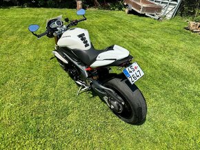 Triumph Speed Triple 1050 R - 6