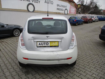 Lancia Ypsilon 1,2 i KLIMATIZACE - 6
