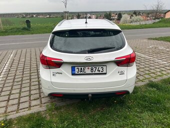Hyundai i40, 1.7 CRDi combi - 6