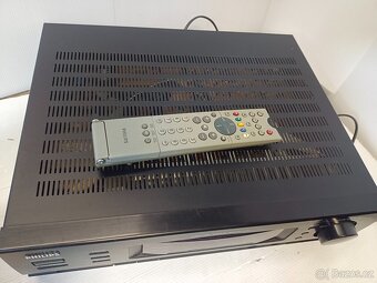 PHILIPS zesilovač s rádiem - 6