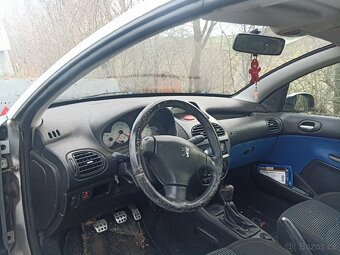Peugeot 207cc - 6