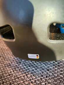 Dětská cyklistická helma Uvex - 6