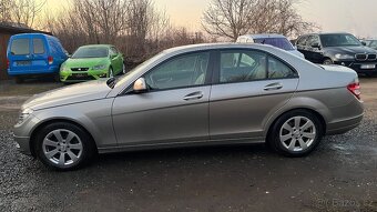 MERCEDES-BENZ W204,C180 SERVISNÍ KNIHA. - 6