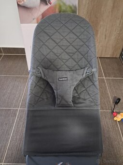 Lehátko BABYBJÖRN s hračkou (Bliss Cotton, Anthracite) - 6