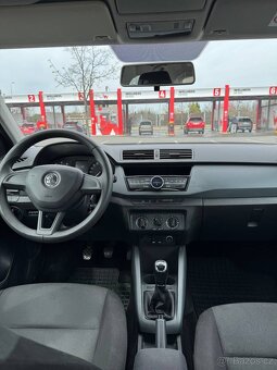 Pronájem auta Škoda Fabia 3 - 6