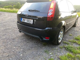 Ford fiesta 1,3 lpg - 6