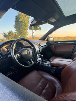 Touareg X 4.2 TDI V8 - 6