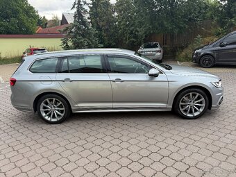 PRONÁJEM VOZIDLA VW PASSAT COMBI. R-line, DSG, KŮŽE, 2.0 TDi - 6