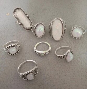 Nová sada souprava bižuterní 8 ks prstynku perletove - 6