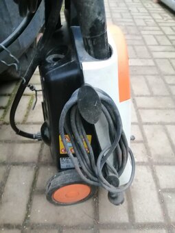 VYSOKOTLAKÝ ČISTIČ STIHL  RE 107 - 6