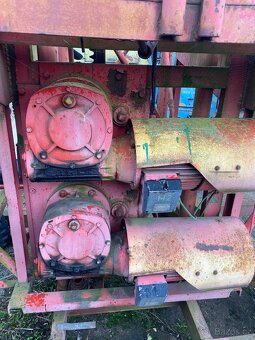 Pracovní plošina Stros - 6