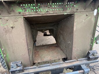 Prodám zahradní traktor Etesia - 6