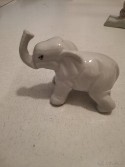 Sbírka porcelánových slonů - 6