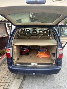 Ford Galaxy - 6