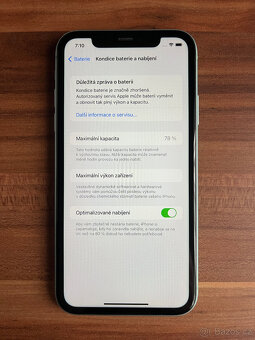 iPhone 11 - 128GB zelený + ochranné sklo - 6