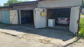 Prodám 2 garáže vedle sebe. Osobní vlastnictví. - 6