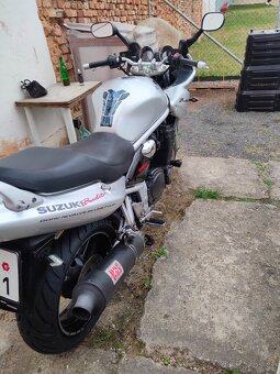 Suzuki Bandit 1200S - 6