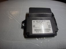 řídící jednotka elektronické parkovací brzdy VW - 6