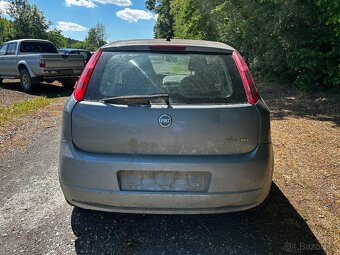 Fiat Punto 1,3 JTD 66kW r.v. 2006, motor ok, bez koroze - 6