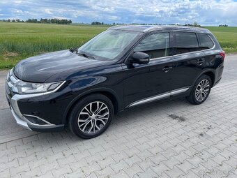 Mitsubishi Outlander 2,2did 110kw Automat 2017 TOP - 6