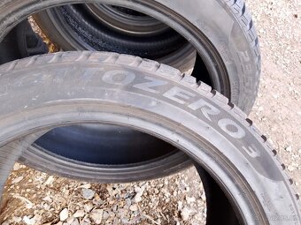 235/45/18 98v Pirelli - zimní pneu 2ks - 6