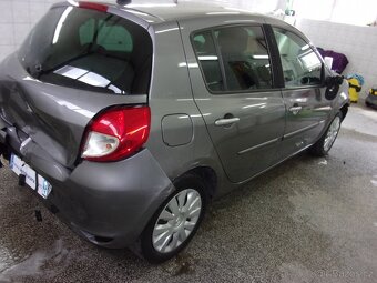 Renault Clio III 1,5 DCi - 6
