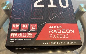 Grafická karta XFX SWFT 210 AMD Radeon RX 6600 - 6