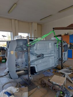 Naklápěcí kolébka - zvedák pro renovaci veterána. - 6