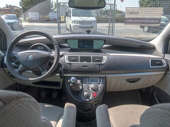 Peugeot 807 2.2HDI 94KW – 6 SEDADEL - 6