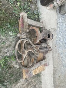 Řezačka na Kopřivy včetně motoru - 6