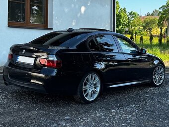 325i 6st. Manuál, 273000km, M-paket, Logic7, šíbr, Navi, PDC - 6