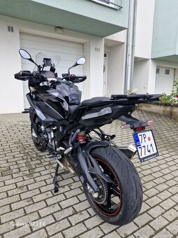 Bmw s1000xr - 6