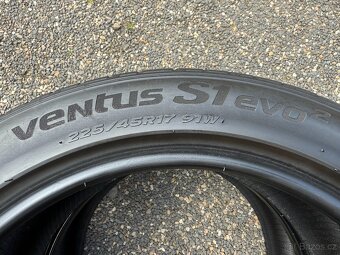 4 Letní pneu Bridgestone / Hankook 225/45 R17 - 6