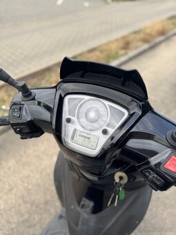 Kymco People GT 200i - 6