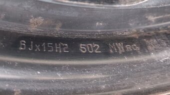 Zimní Dunlop 195/65 R15 - 6