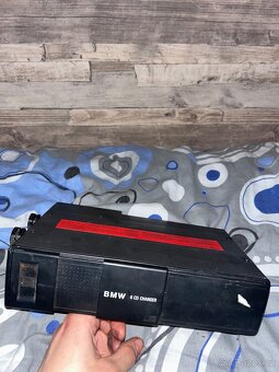 Bmw e39 - CD changer - 6