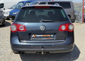Volkswagen Passat 2,0 TDI HIGHLINE TAŽNÉ XENONY nafta - 6