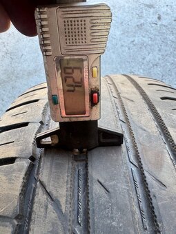 235/55r18 letni nokian 100v pneu - 6