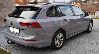 VW Golf 8 Variant 1,5 TSI, 110 kW, benzín - 6