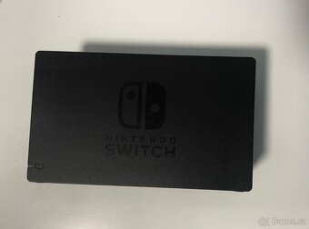 Nintendo Switch + Hra + Cestovní pouzdro - 6