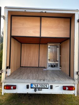 Obytne auto dodavka s garazi - 6