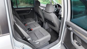 VW Touran 2.0 TDI, DSG, 7mist - 6