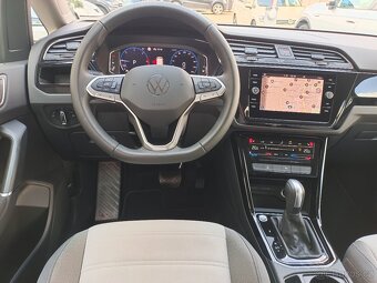 VW Touran Highline 2.0TDI 110kW DSG r.v.24 Taž. 7-míst 22tkm - 6