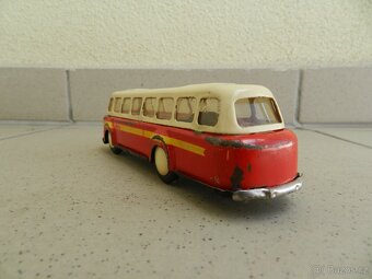 AUTOBUS ŠKODA RTO 706 - OMNIA r. 1968 - 6