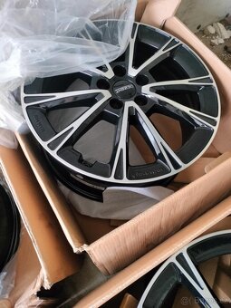 Nové 4ks alu disky Dezent 5x108 r18 - 6