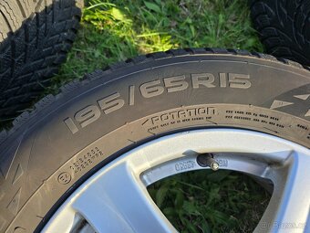 Litá kola Hyundai se zimními pneu - 6Jx15 ET46 a 195/65 R15 - 6