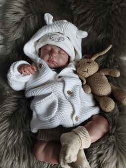 Pletený kabátek s oušky - 6